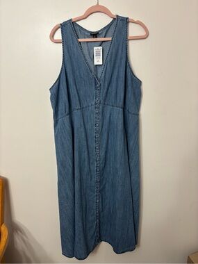 torrid Blue Sleeveless Denim Midi Dress with Front Buttons